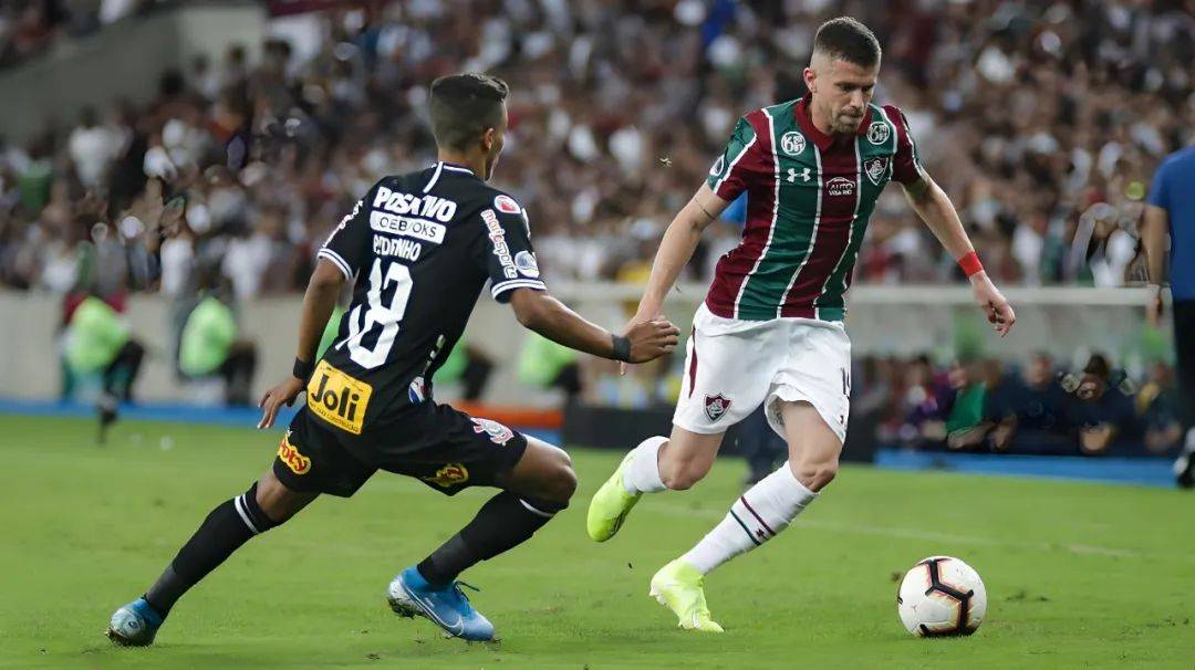 包含蒙特雷锋线组合默契,世俱杯争冠实力凸显的词条 包含蒙特雷锋线组合默契,世俱杯争冠实力凸显的词条