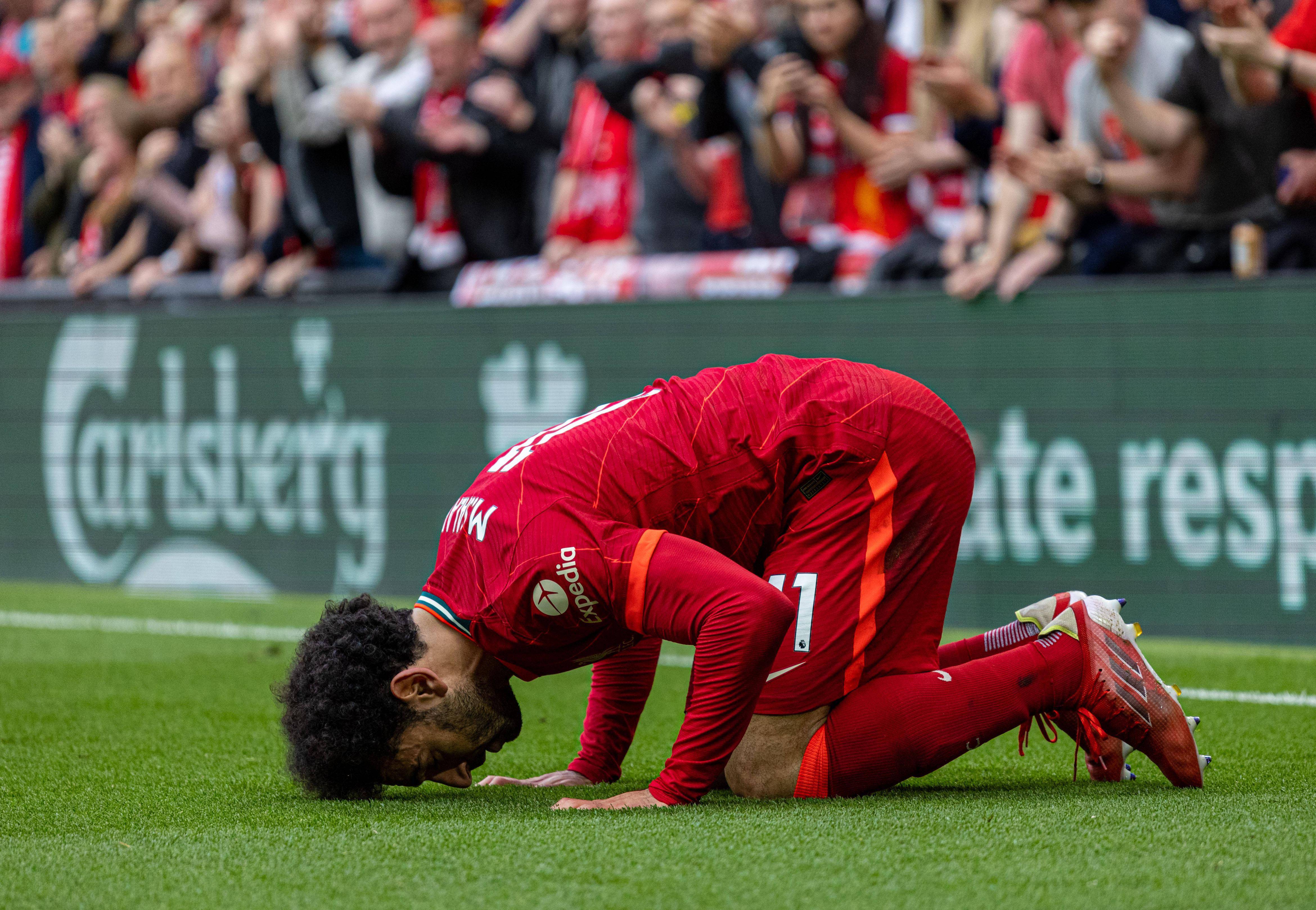 关于利物浦主场大捷!英格兰足球联赛疯狂瞬间!的信息 关于利物浦主场大捷!英格兰足球联赛疯狂瞬间!的信息