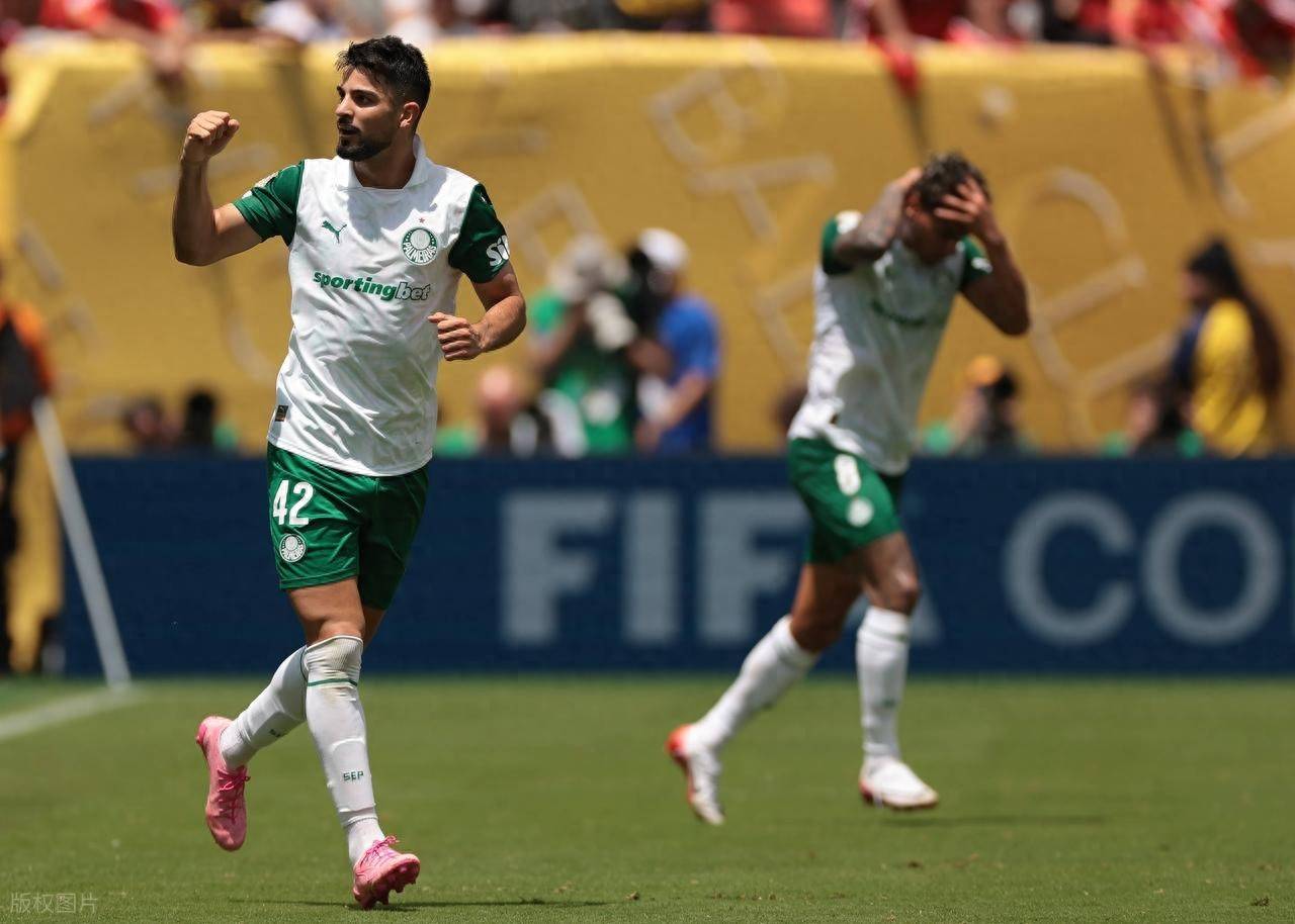 爱游戏教练-巴西队成功晋级南美洲锦标赛半决赛！