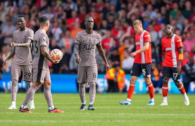 热刺客场告败,英超前四名根本无望 热刺客场告败,英超前四名根本无望