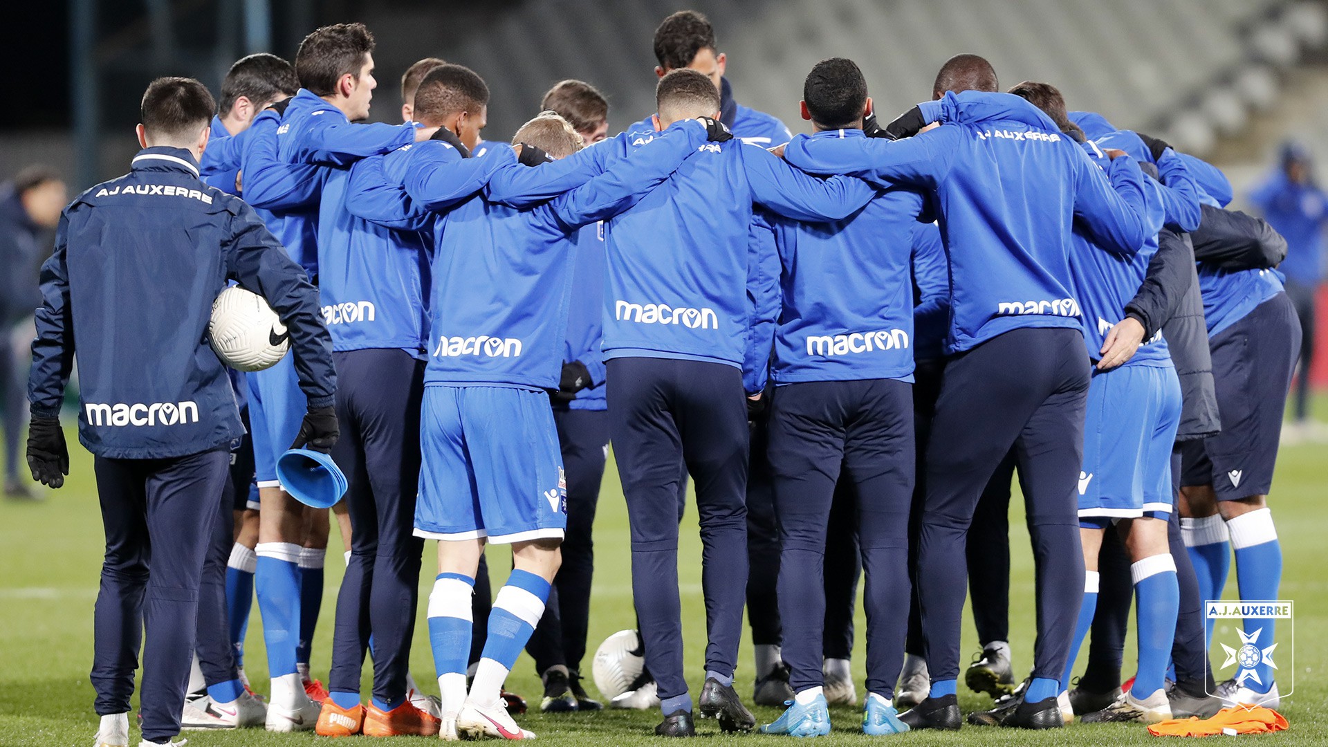 西亚豪胜关键战,实现顺利晋级的简单介绍 西亚豪胜关键战,实现顺利晋级的简单介绍