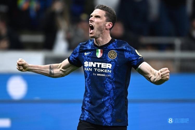 风云变幻,比分时起时伏惊险万分的简单介绍 风云变幻,比分时起时伏惊险万分的简单介绍