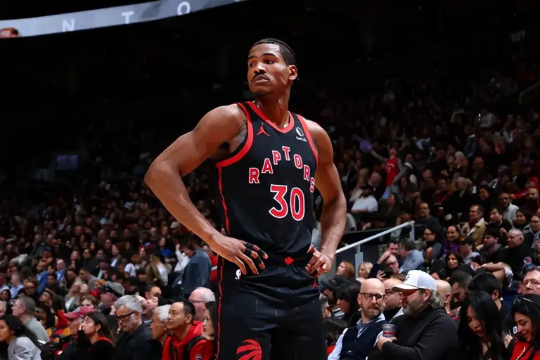 关于猛龙后卫创造新纪录,场均得分飙升的信息 关于猛龙后卫创造新纪录,场均得分飙升的信息