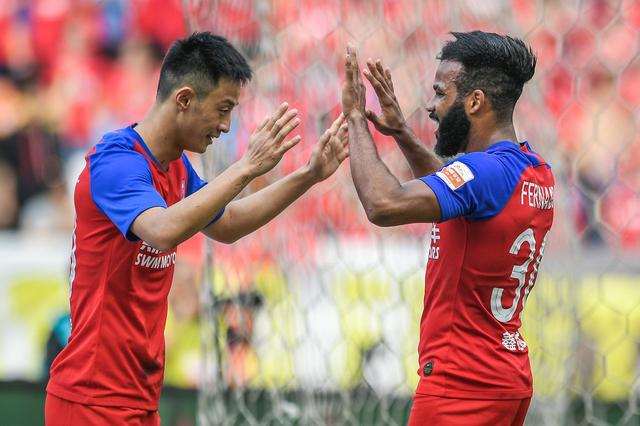 包含重庆斯威主场大捷，士气高涨备战下轮的词条